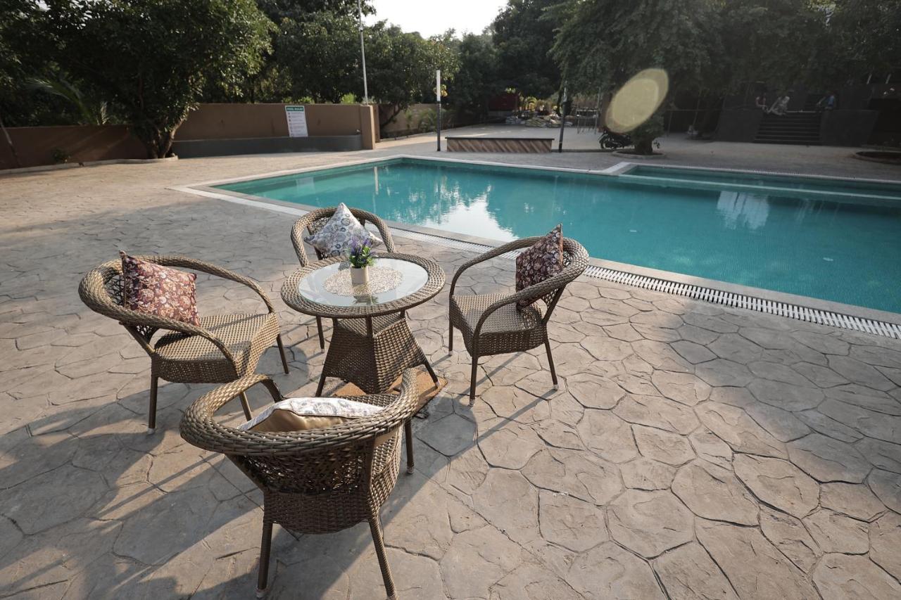 Elitehotels And Resorts Pvt Ltd Alibag Bagian luar foto